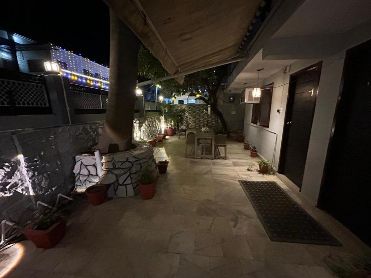 The Peach Tree Rooms Mount Abu Dış mekan fotoğraf
