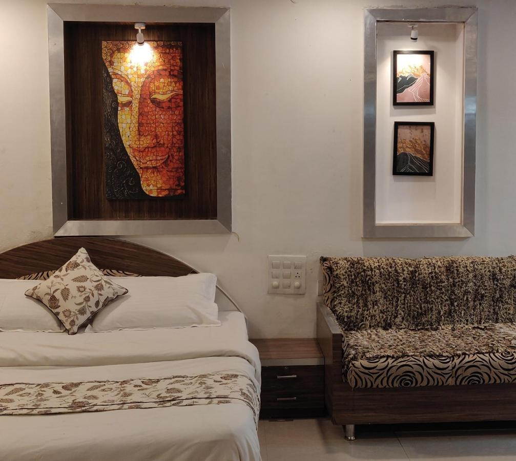 The Peach Tree Rooms Mount Abu Dış mekan fotoğraf